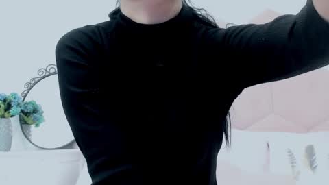 Lia online show from 19, 2, 2025