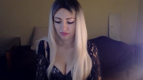 Snapshot of ladymoonlight8 chatting on 3, 12, 2024 Monika online show from 3, 12, 2024