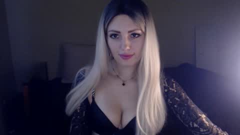 Snapshot of ladymoonlight8 chatting on 26, 12, 2024 Monika online show from 26, 12, 2024