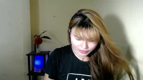 Snapshot of ladyofyou_dreamxoxo chatting on 6, 5, 2026 LILY online show from 6, 5, 2026