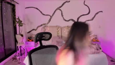 Lady  online show from 26, 10, 2025