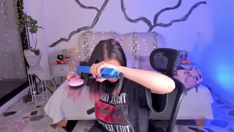 Lady  online show from 29, 10, 2025