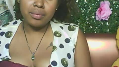 Snapshot of ladyxsnakes chatting on 26, 9, 2025 LadyXSnakes online show from 26, 9, 2025
