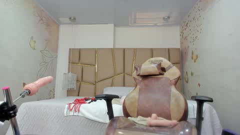 Ladyy Scarlett online show from 7, 1, 2026