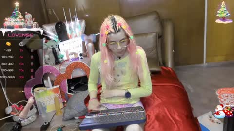 Skinnygirl online show from 3, 2, 2025