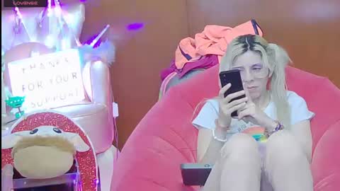 Skinnygirl online show from 10, 7, 2026
