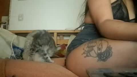 Snapshot of lafoxglam01 chatting on 12, 1, 2025 lafoxglam01 online show from 12, 1, 2025