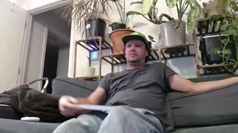 Snapshot of laidback_and_chill chatting on 20, 12, 2024 Rick online show from 20, 12, 2024