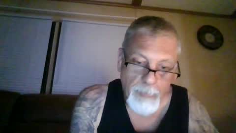 laidbackluxury online show from 8, 6, 2026