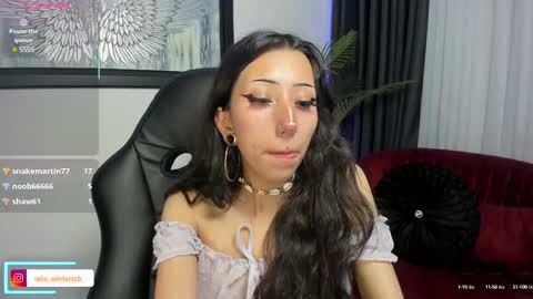 Snapshot of laila_angel chatting on 8, 3, 2025 laila_angel online show from 8, 3, 2025