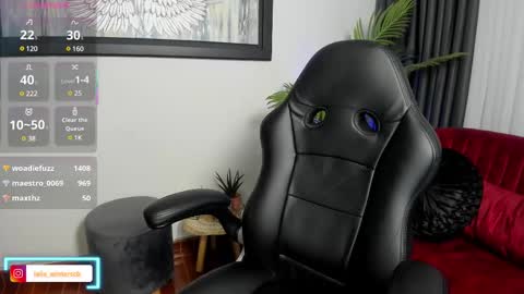 Snapshot of laila_angel chatting on 12, 3, 2025 laila_angel online show from 12, 3, 2025