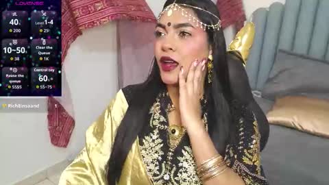 Laskhmirani online show from 5, 11, 2025