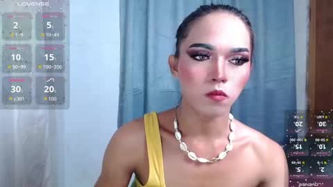 Snapshot of lala_moves chatting on 22, 5, 2026 Joxie online show from 22, 5, 2026