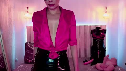 Snapshot of lala_pantyhose chatting on 6, 3, 2026 Miss Lala online show from 6, 3, 2026