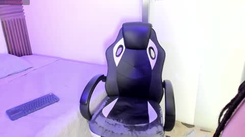 Snapshot of lalabunny01 chatting on 6, 4, 2026 lalabunny01 online show from 6, 4, 2026