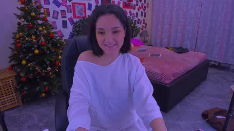 Snapshot of lalita_aml4 chatting on 5, 1, 2025 Raily online show from 5, 1, 2025