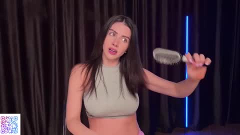 Ellina online show from 1, 3, 2025