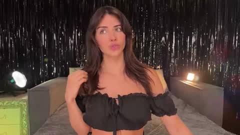 Ellina online show from 9, 11, 2025