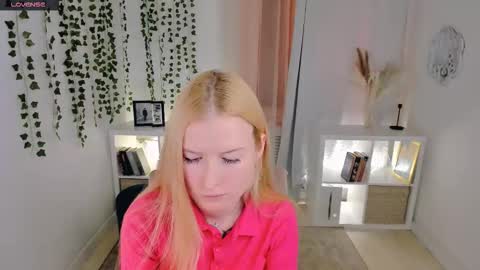 Laly online show from 21, 11, 2025