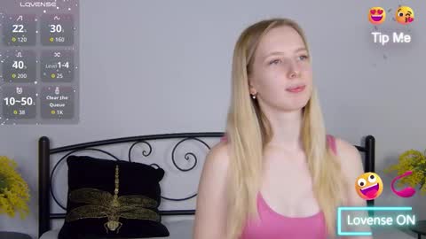 Snapshot of lana__j chatting on 13, 11, 2025 Liana online show from 13, 11, 2025