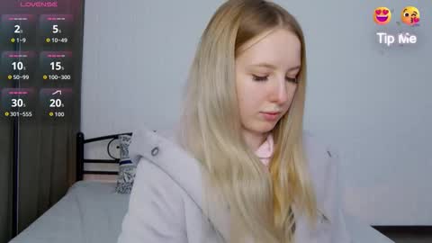 Snapshot of lana__j chatting on 3, 2, 2026 Liana online show from 3, 2, 2026