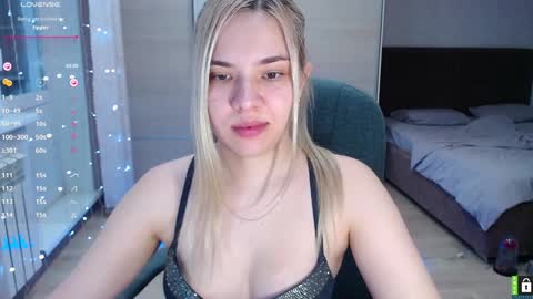 Snapshot of lana__nova chatting on 17, 1, 2025 Lana online show from 17, 1, 2025
