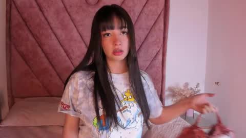 Snapshot of lana_collins_ chatting on 8, 4, 2026 Lana online show from 8, 4, 2026