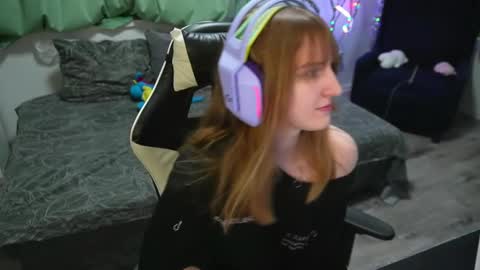 Kay online show from 28, 2, 2025