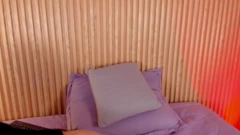 Snapshot of lana_dol chatting on 14, 1, 2026 ... . . ... online show from 14, 1, 2026