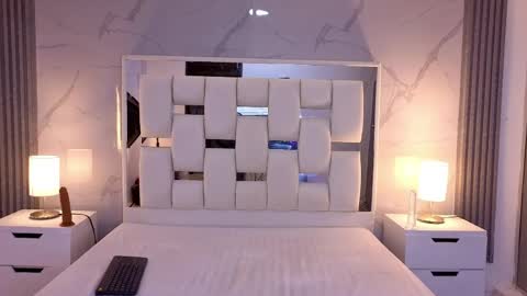 lana_hard_as online show from 7, 6, 2026