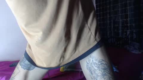 Snapshot of lana_robertt chatting on 8, 1, 2025 lana_robertt online show from 8, 1, 2025