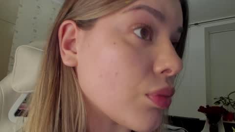 Alana online show from 25, 1, 2025