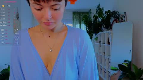 Snapshot of lana_sky chatting on 18, 10, 2025 Lana online show from 18, 10, 2025