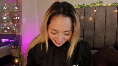 Lana online show from 8, 2, 2026