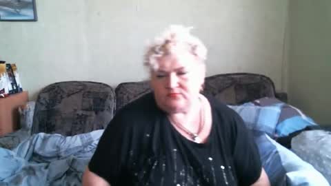 lanacat555 online show from 9, 9, 2025