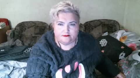 lanacat555 online show from 16, 12, 2025