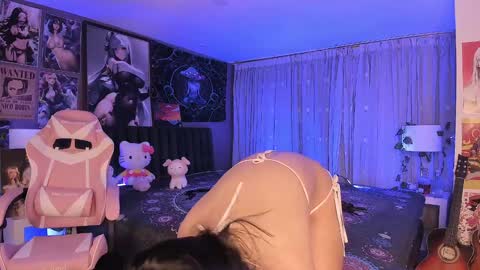 L A N A  online show from 12, 1, 2025