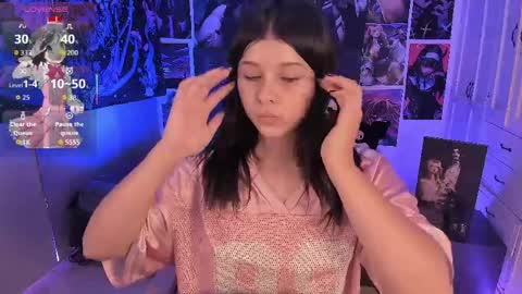 Snapshot of lanakyutt666 chatting on 5, 4, 2026 LanaKyutt666 online show from 5, 4, 2026