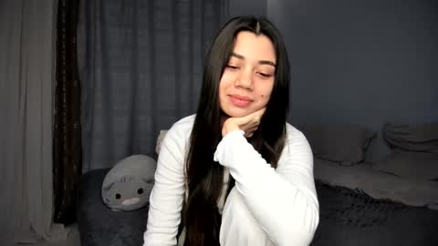 Snapshot of lanalandd chatting on 19, 5, 2026 Lana online show from 19, 5, 2026