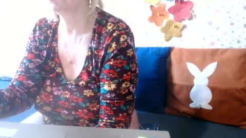 LovelyQueen online show from 17, 6, 2026