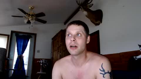 Snapshot of lancehardin chatting on 25, 5, 2026 Lance online show from 25, 5, 2026