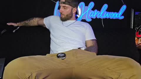 Snapshot of lancehardwood222 chatting on 19, 12, 2024 LANCE online show from 19, 12, 2024