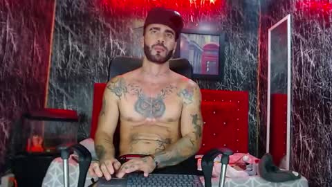 Snapshot of lancelot_benwick chatting on 21, 2, 2025 Lancelot Benwick online show from 21, 2, 2025