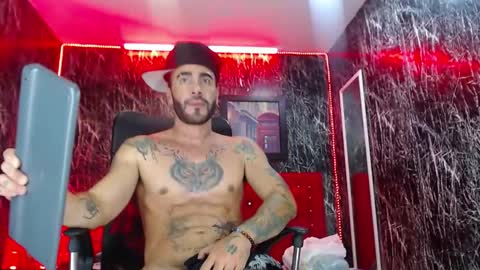 Snapshot of lancelot_benwick chatting on 27, 2, 2025 Lancelot Benwick online show from 27, 2, 2025