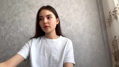 Snapshot of lanihadland chatting on 3, 5, 2026 Alice online show from 3, 5, 2026