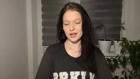 Sarah online show from 3, 3, 2026