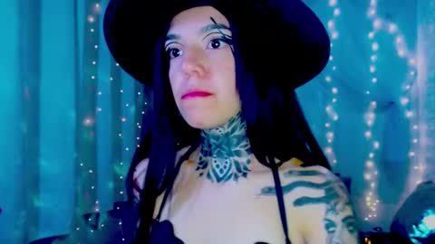 Snapshot of lannie_gonzales chatting on 13, 3, 2026 LANNIE online show from 13, 3, 2026