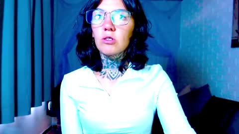 Snapshot of lannie_gonzales chatting on 1, 4, 2026 LANNIE online show from 1, 4, 2026