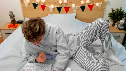 Fandi online show from 4, 1, 2025