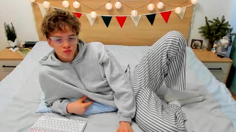 Fandi online show from 8, 1, 2025